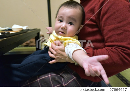 Hug looking at the camera Hug looking at the camera 97664637
