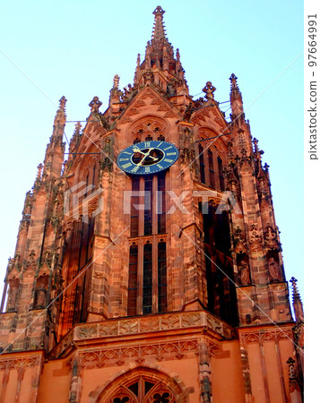 frankfurt cathedral frankfurt germany 97664991