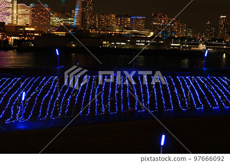 Night view of Yokohama Minato Mirai Night view of Yokohama Minato Mirai 97666092