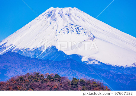 (靜岡縣)從伊豆之國守山展望台看到的富士山 (靜岡縣)從伊豆之國守山展望台看到的富士山 97667182