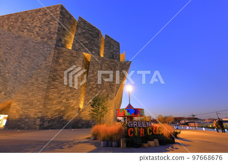 所澤櫻花町夜景 97668676