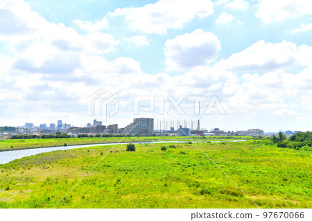 Inagi Ohashi / Looking downstream from the Tama River (Fuchu City, Tokyo) [July 2022] 97670066