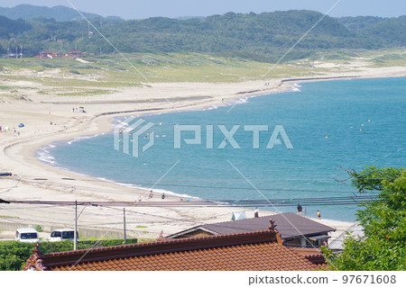 並美子海灘的景色 並美子海灘的景色 97671608