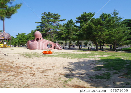 Scenery of playground equipment in Izumo Hamayama Park 97671609