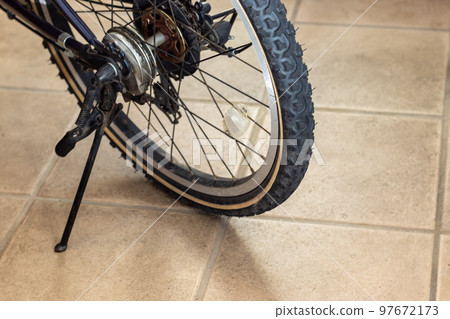 Bicycle rear wheel 97672173