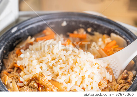  cooked rice 97673360