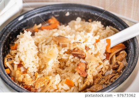  cooked rice 97673362