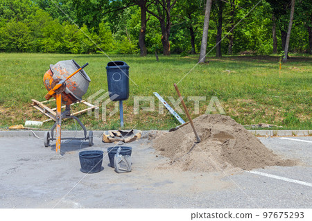 Cement Mixer Park 97675293
