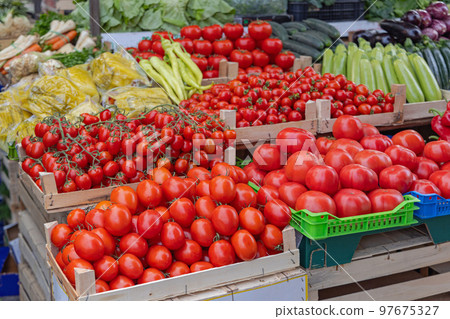 Tomato Farmers Market Tomato Farmers Market 97675327