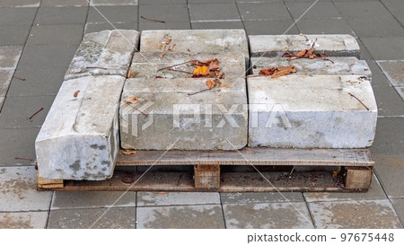 Curb Blocks Pallet Curb Blocks Pallet 97675448