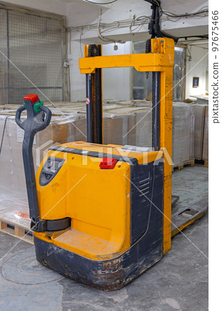 Electric Forklift Storage Electric Forklift Storage 97675466