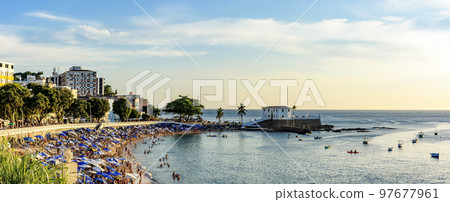 Sunny Sunday in the summer of the city of Salvador in Bahia Sunny Sunday in the summer of the city of Salvador in Bahia 97677961