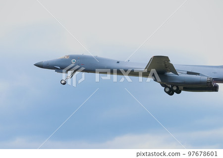 US Air Force B-1B Lancer supersonic bomber takeoff 97678601