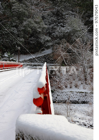 雪中的別風峽 97679043