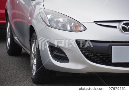 汽車形像馬自達3rd generation Demio前罩 97679261