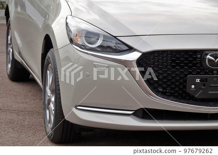 Car image Mazda 2 front mask Car image Mazda 2 front mask 97679262