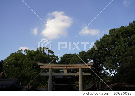 meiji shrine shrine harajuku tokyo japan building blue sky blue clouds outdoors torii tree nature couple couple tree couple 97680085
