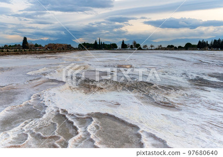 Landscape photo of travertine terraces in Pamukkale, Turkey 97680640