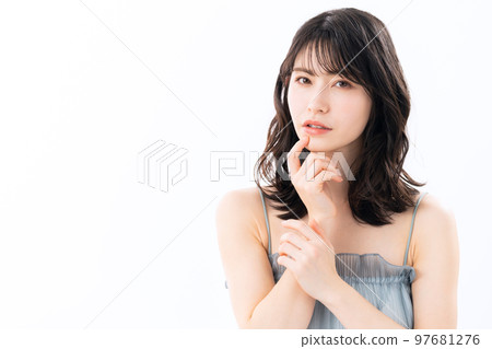 Female beauty beauty make-up skin care Female beauty beauty make-up skin care 97681276