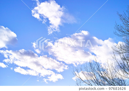 Blue sky and cloud image 97681626