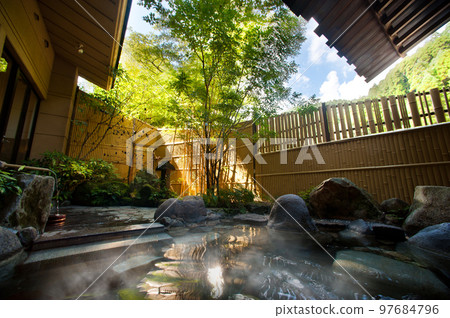 Outdoor bath of Onsen Ryokan 97684796