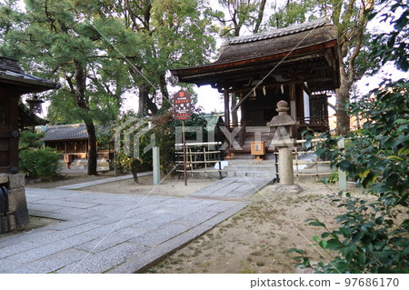 京都的日本神社：藤之森神社境內的八幡宮 97686170
