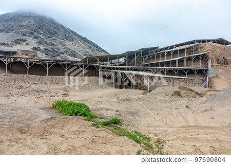 Huaca de la Luna archaeological site in Peru near Trujillo Huaca de la Luna archaeological site in Peru near Trujillo 97690804