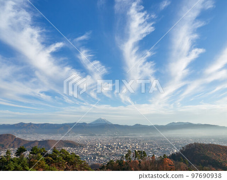 12 月（冬季）甲府盆地和富士山 山梨縣 97690938