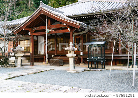 The main hall of Nanzan Yasuoka-ji Temple in Takatsuki City, Osaka Prefecture. The main hall of Nanzan Yasuoka-ji Temple in Takatsuki City, Osaka Prefecture. 97691291