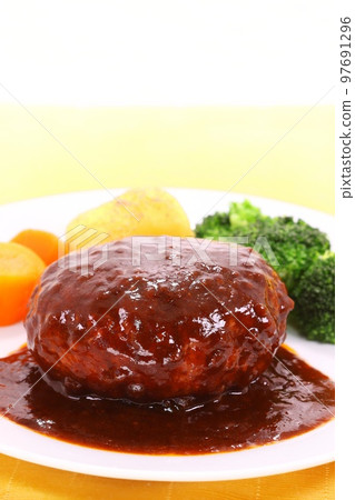 Genkotsu Hamburg Steak Round and Large Demiglace Sauce Broccoli Potato Carrot Genkotsu Hamburg Steak Round and Large Demiglace Sauce Broccoli Potato Carrot 97691296