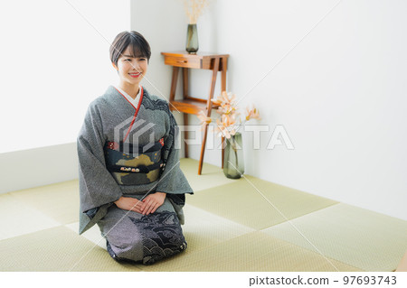 A Japanese-style room with a black tie-dye A Japanese-style room with a black tie-dye 97693743
