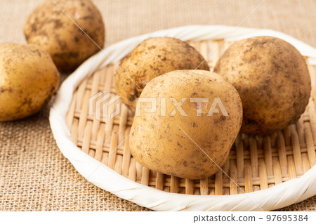 Potatoes Potatoes 97695384