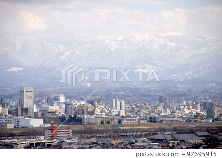 Tateyama 7 from Kurehayama Park Observatory 97695915