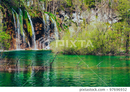 克羅地亞世界遺產Plitvice湖國家公園 97696932