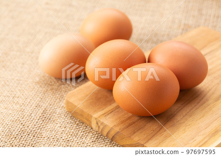 Akadama free-range eggs 97697595