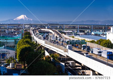 《Saitama Prefecture》 Landscape and traffic image of Bijogi Junction and Mt. Fuji 97697723