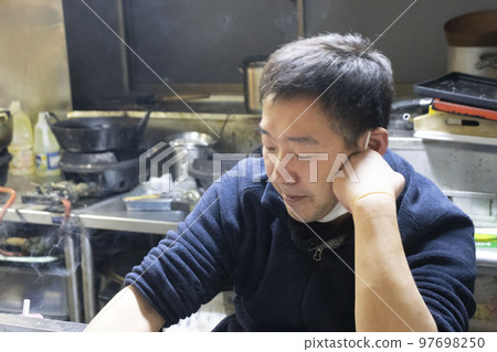 man relaxing 97698250