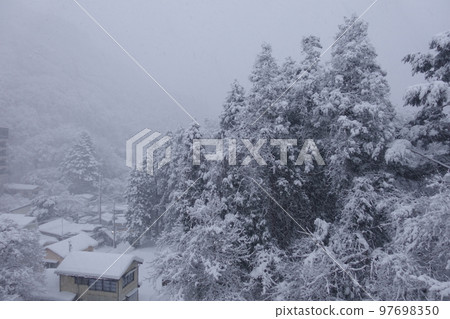 風景照片/福島縣/東山溫泉/市區/大雪 風景照片/福島縣/東山溫泉/市區/大雪 97698350