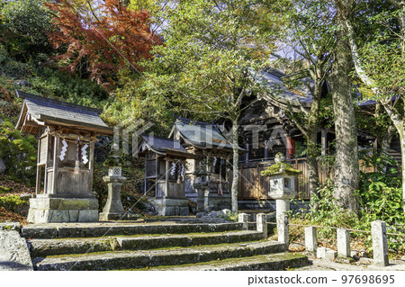 Tamba Sasayama Kurooka Kasuga Shrine precinct company Tamba Sasayama City, Hyogo Prefecture Tamba Sasayama Kurooka Kasuga Shrine precinct company Tamba Sasayama City, Hyogo Prefecture 97698695