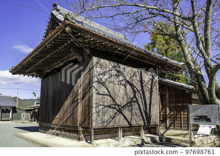 兵庫縣丹波筱山黑岡春日神社能樂舞台丹波筱山市 兵庫縣丹波筱山黑岡春日神社能樂舞台丹波筱山市 97698761
