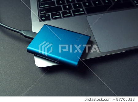 Storing information on an external ssd drive. Confidentiality of personal data. Storing information on an external ssd drive. Confidentiality of personal data. 97703338