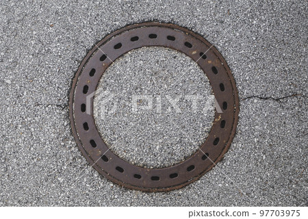 Sewer hatch disguised as asphalt in Slovenia Sewer hatch disguised as asphalt in Slovenia 97703975