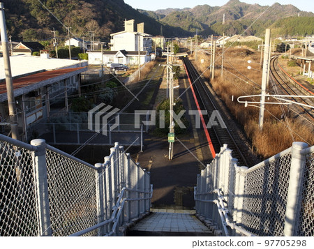 日豐本線立石站開往中津和小倉 日豐本線立石站開往中津和小倉 97705298