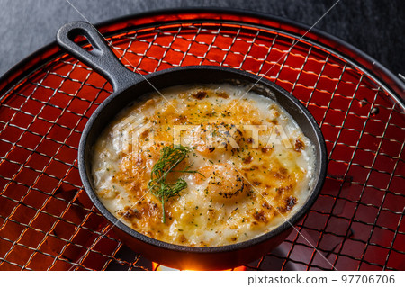 Doria with cheese and seafood Doria with cheese and seafood 97706706