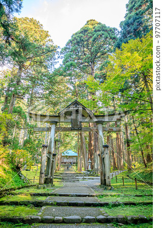 福井縣胜山市秋天的平泉寺白山神社 福井縣胜山市秋天的平泉寺白山神社 97707117
