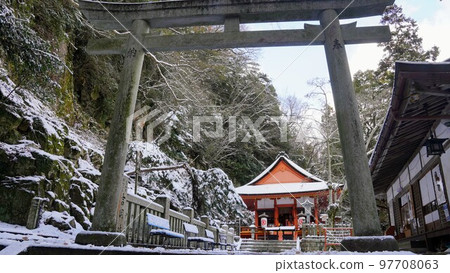 香川縣仲多戶郡琴平町2 香川縣仲多戶郡琴平町2 97708063