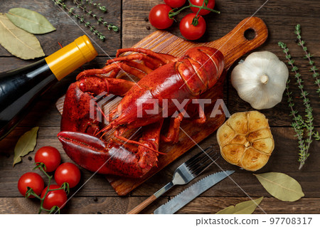 steamed lobster 97708317