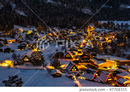 Shirakawa-go in winter (night view) 97708355