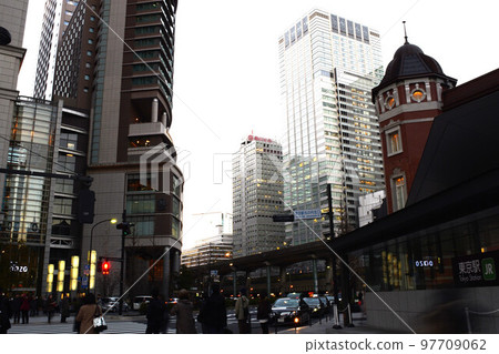 JR 東京站丸之內口 2019 年 2 月 1 日拍攝 JR 東京站丸之內口 2019 年 2 月 1 日拍攝 97709062