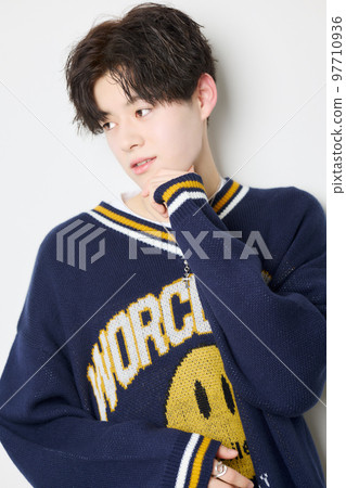 young men portrait 97710936